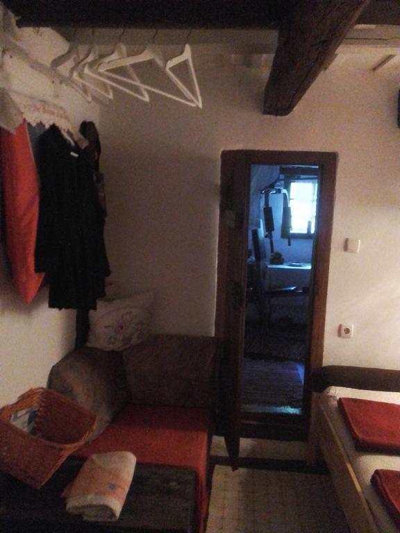 Rural Tourism Family Ravlic Pension Muzilovcica Buitenkant foto